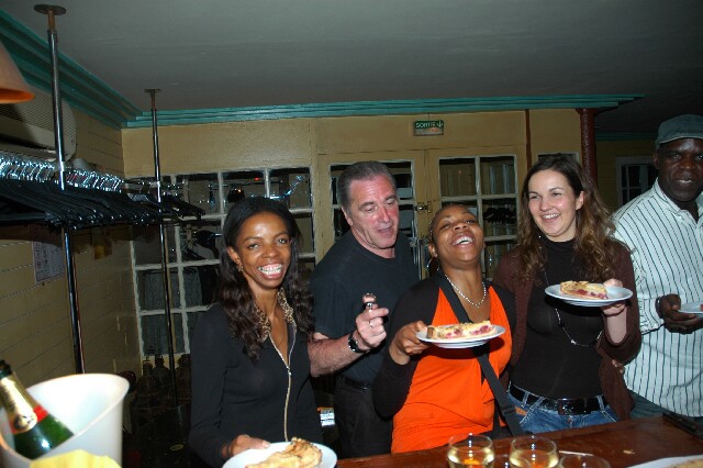 min 2006 05 02 latino 122